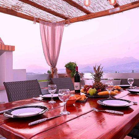Haritos Holidays Home Pombia 外观 照片